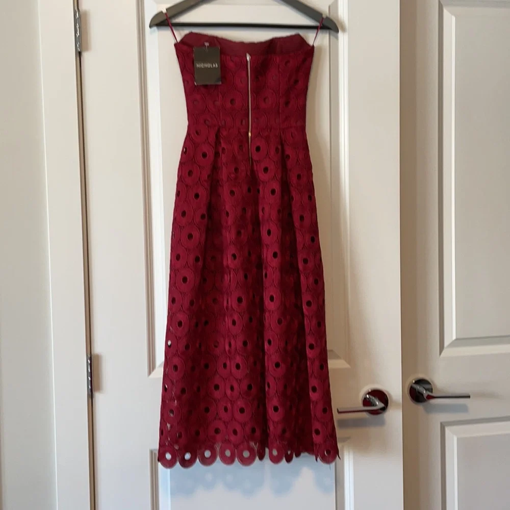 NICHOLAS dress. - Picture 4 of 5